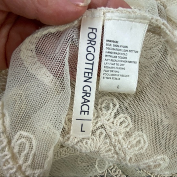 Forgotten Grace Beautiful Long Line Cardigan or Duster Sheer Cream Size Large - Picture 5 of 11